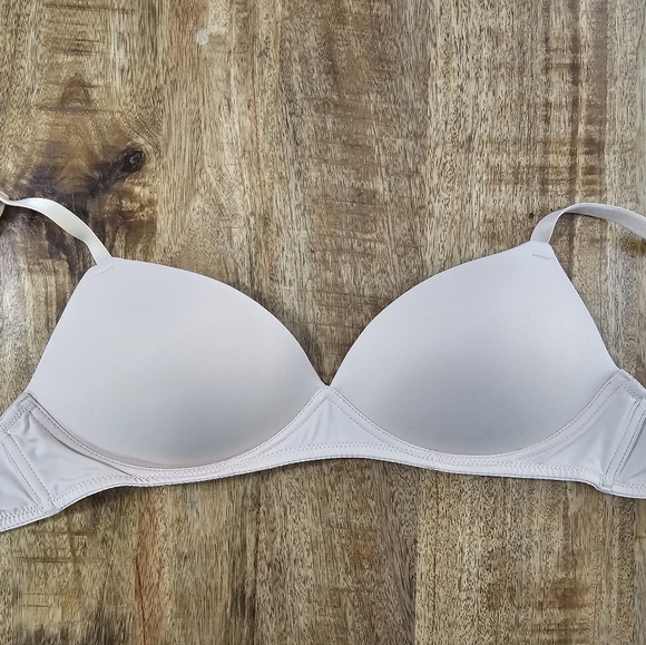 3 Victoria Secret Bras 1 Target Xhilaration Bra - Picture 8 of 13